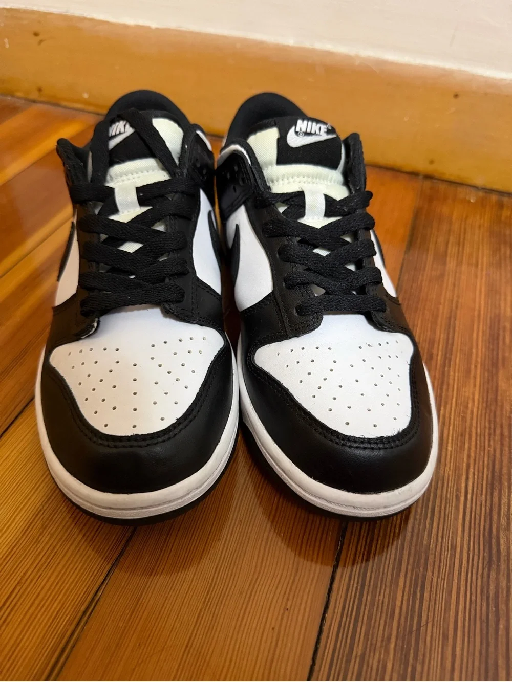 Nike Black and White Low-Top Sneakers Panda 🐼